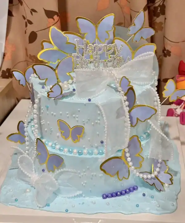 เค้กโบว์ 2 ชั้น สวยๆ