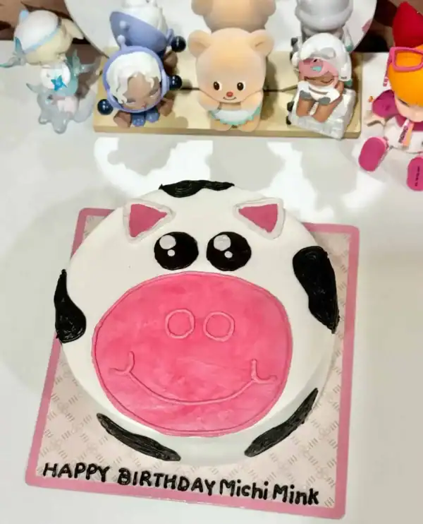 เค้กลายวัว 1 ปอนด์