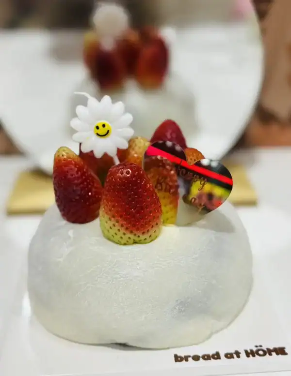 เค้กไดฟูกุถั่วแดงสตรอว์เบอร์รี่ครึ่งปอนด์