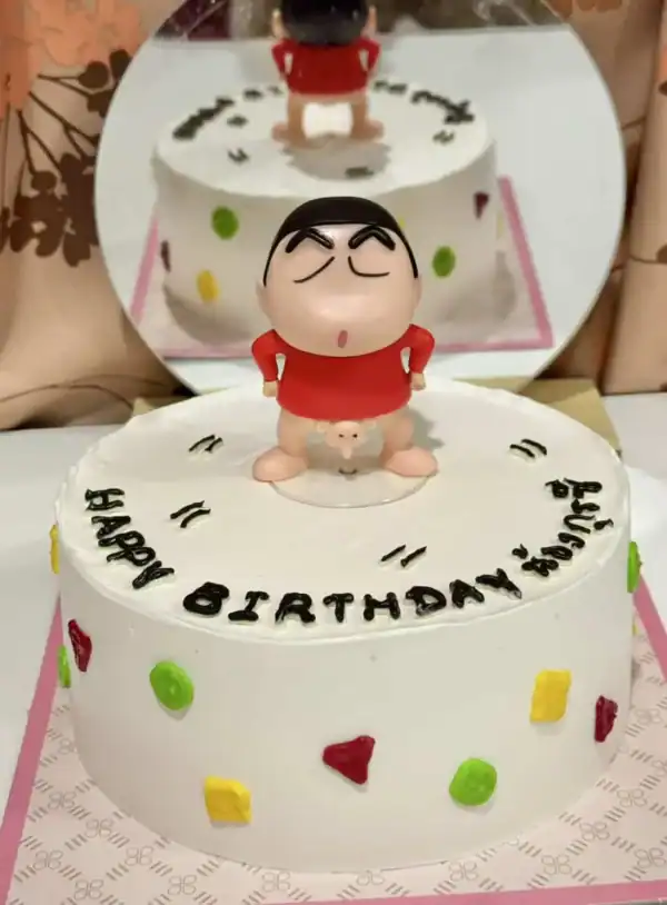 เค้กชินจังจอมแก่น 1 ปอนด์