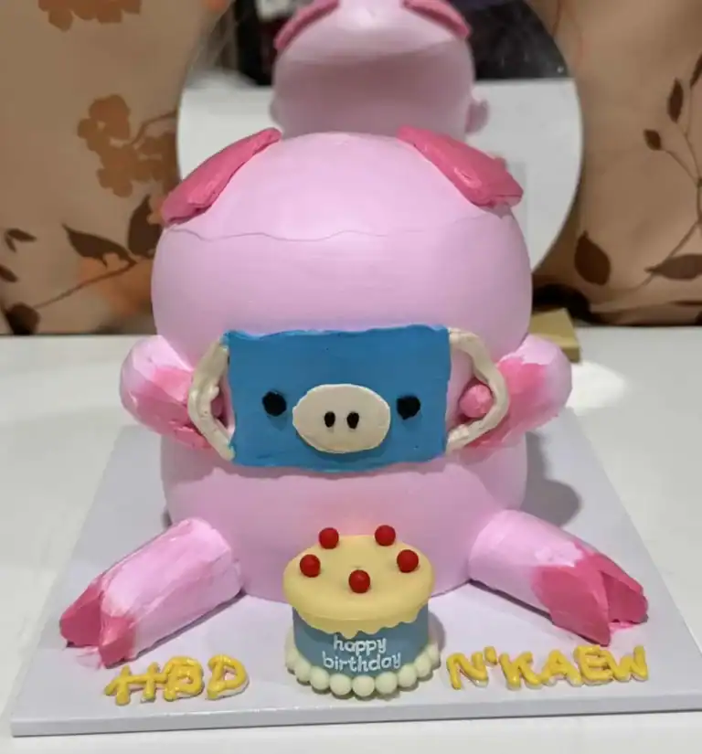 เค้กหมู 3 มิติ ของขวัญน่ารักสุดพิเศษที่ใครเห็นก็ยิ้มได้ - Image 2