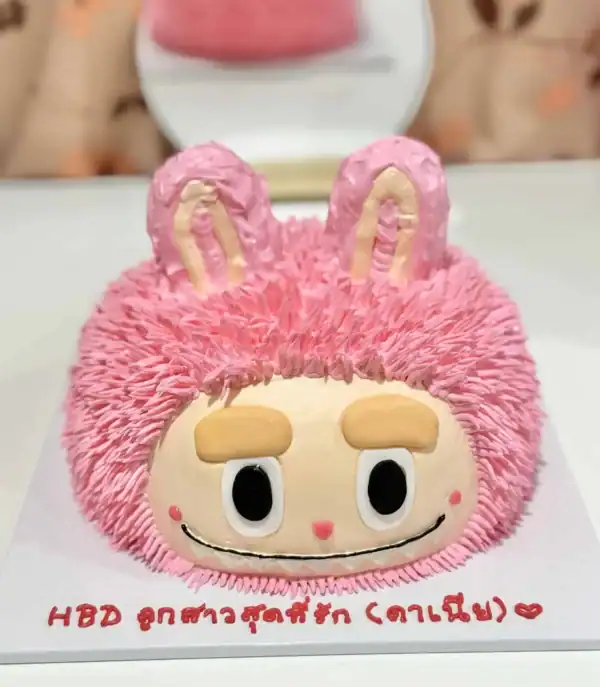 เค้กลาบูบู้ เค้กดีไซน์น่ารัก รสชาติพรีเมียม ที่ทุกคนหลงรัก - Image 4