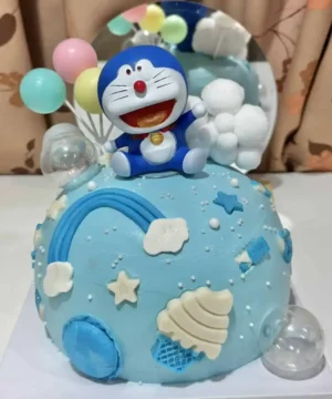 โดรเดอร์เค้กน่ารักธีมการ์ตูนการ์ตูนของดราก้อนบอลสำหรับงานปาร์ตี้เด็กๆ.