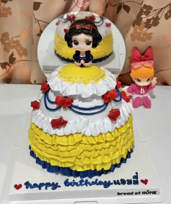 เค้กสโนไวท์